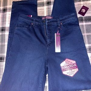 Gloria Vanderbilt jeans